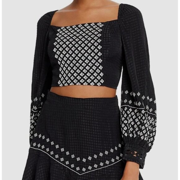 Rahi Tops - Rahi Women's Black Long-Sleeve Embroidered Square Neck Cropped Top XS A001532